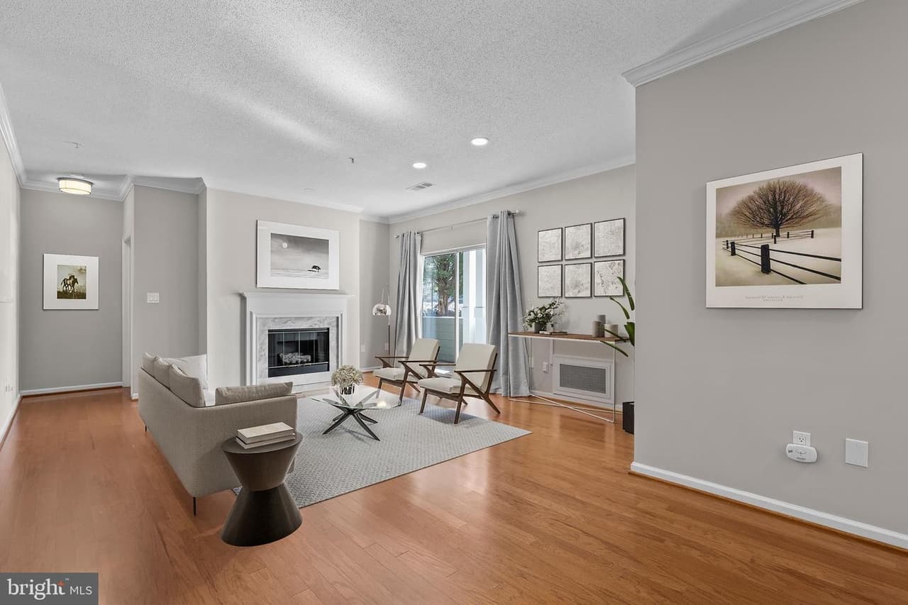 1701 Lake Shore Crest Unit#11 - Photo 1