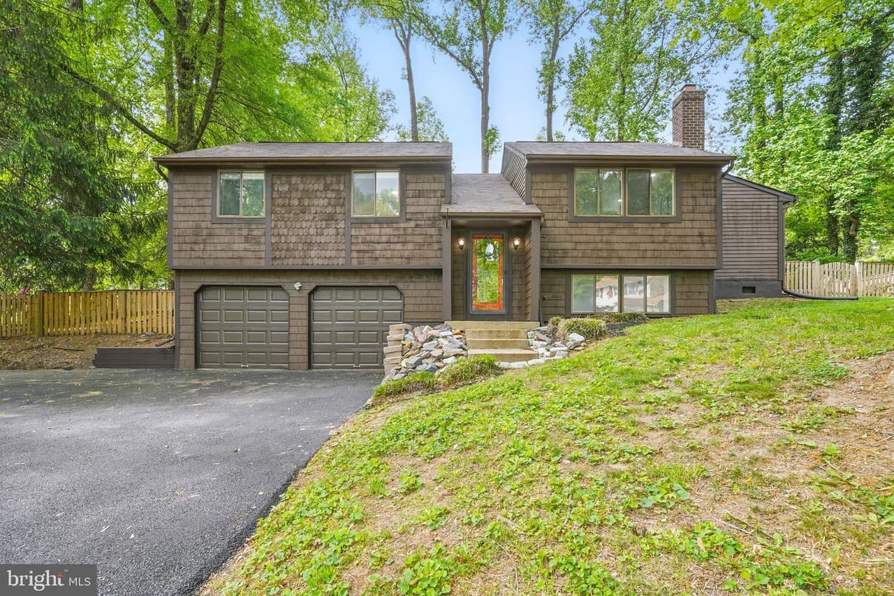 2525 Tabor - Photo 1