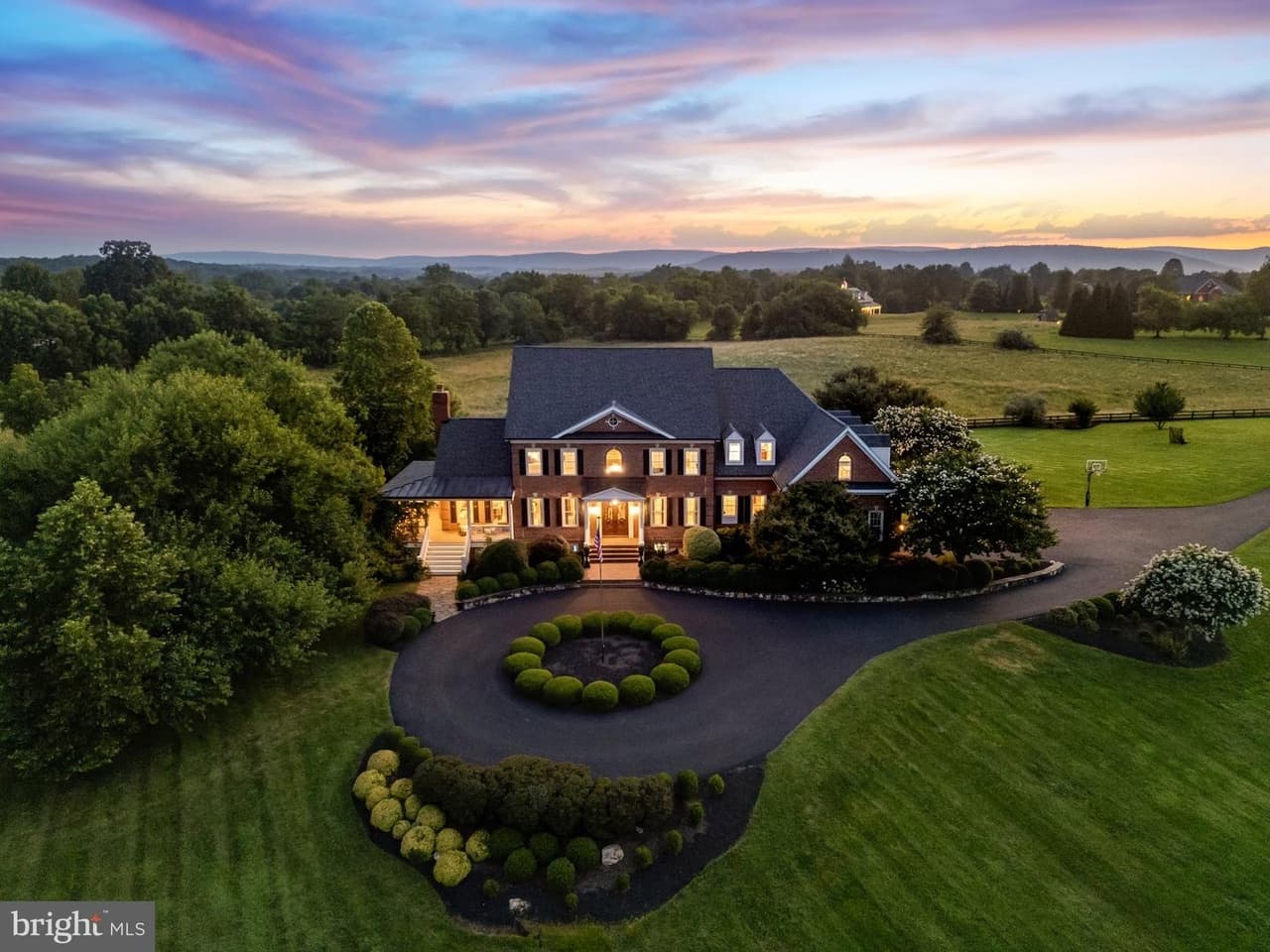 15999 Hampton - Photo 1