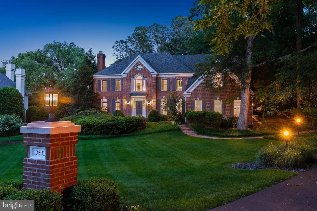 10501 Hannah Farm - Photo 1