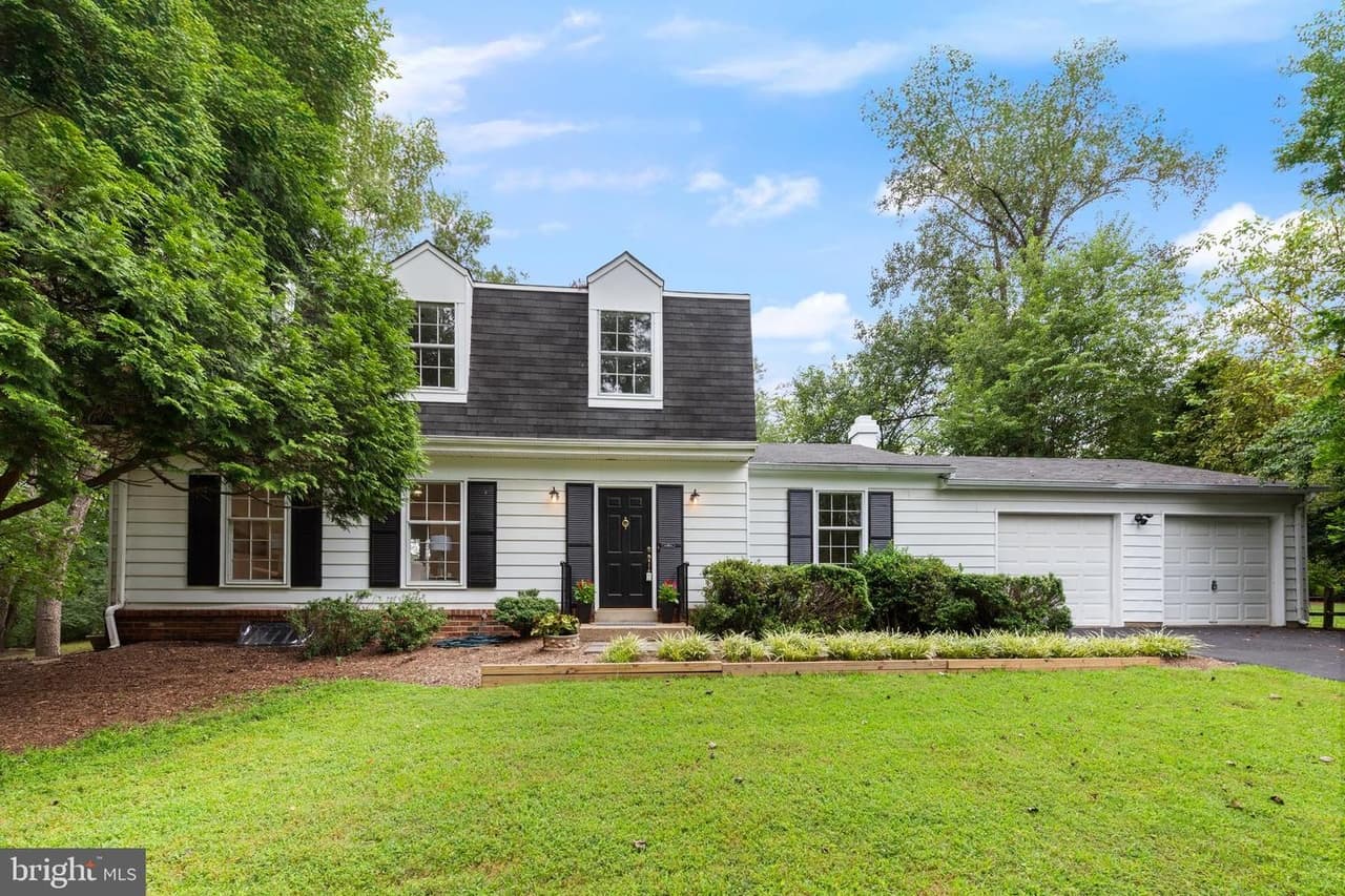 1802 Cranberry - Photo 1