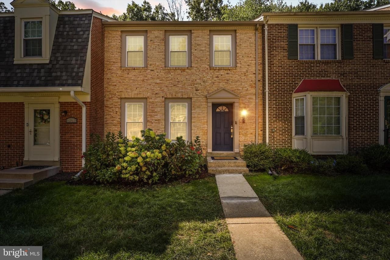 7931 Birchtree - Photo 1