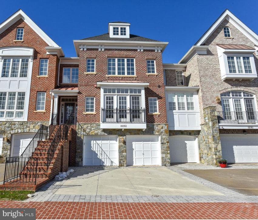 18263 Mullfield Village - Photo 1