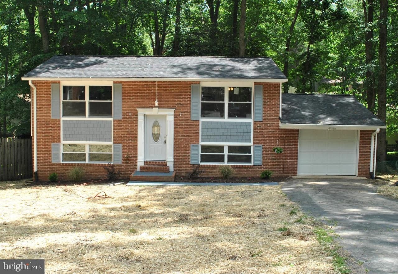 10703 Redbird - Photo 1