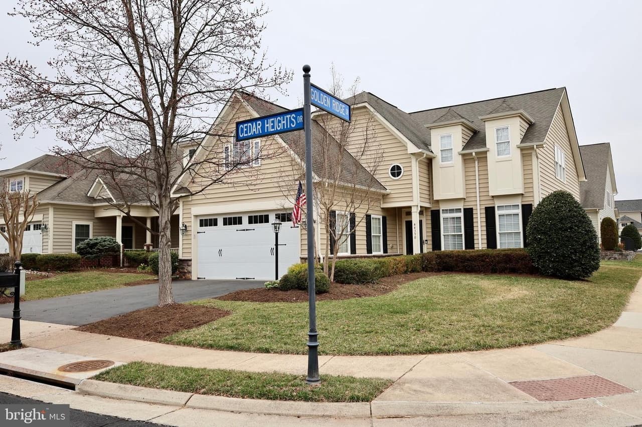44390 Cedar Heights - Photo 1