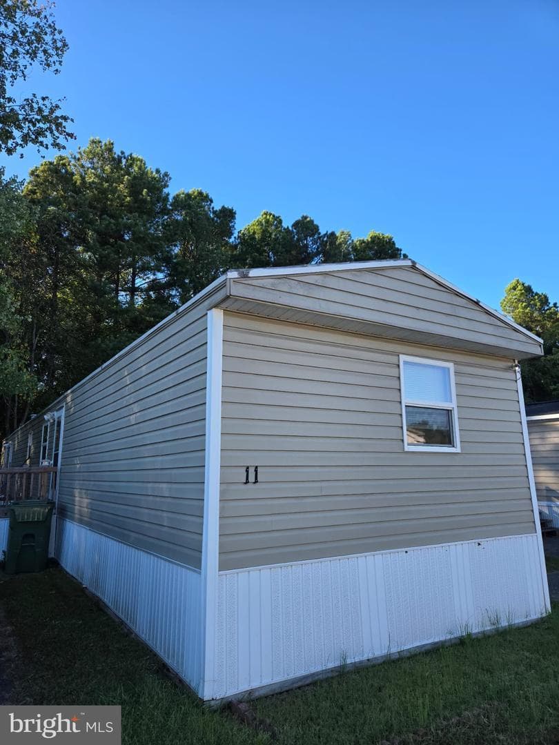 11 Cliff Circle - Photo 1