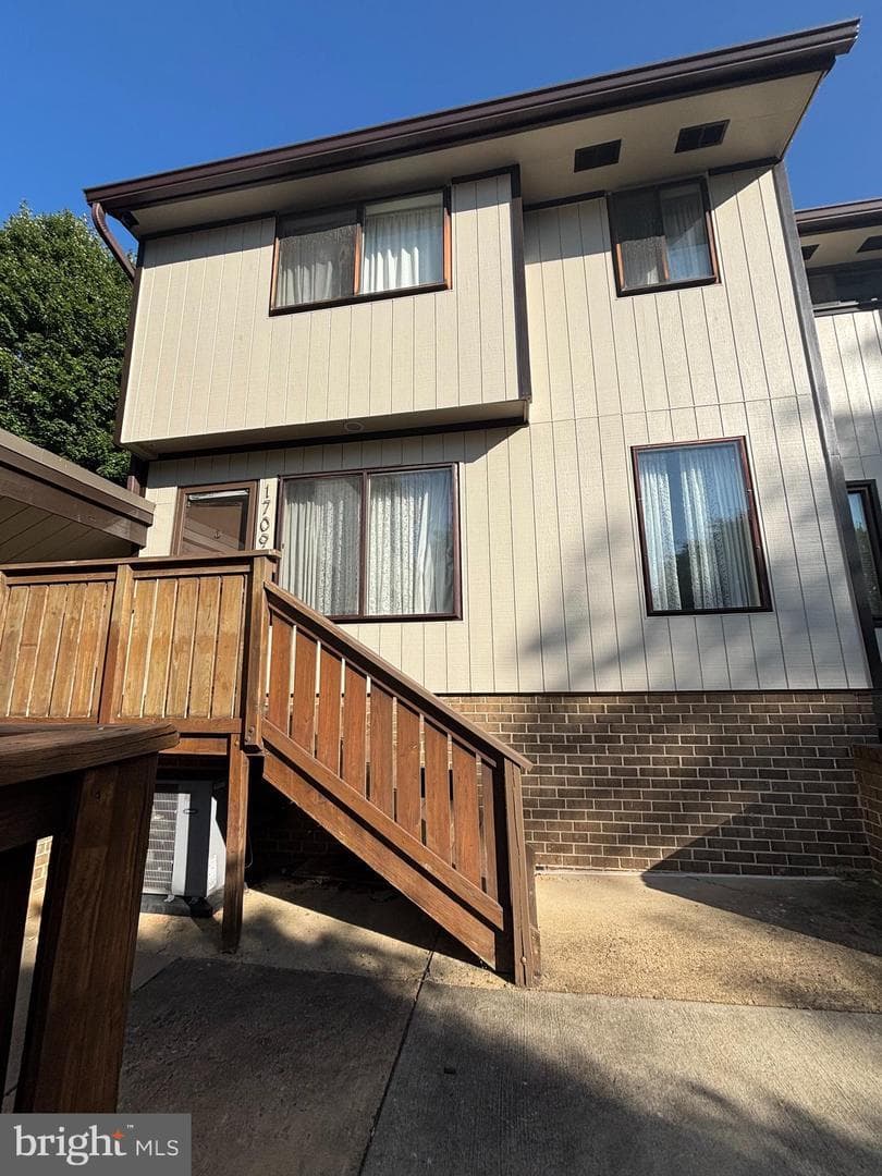1709 Westwind Unit#10B - Photo 1