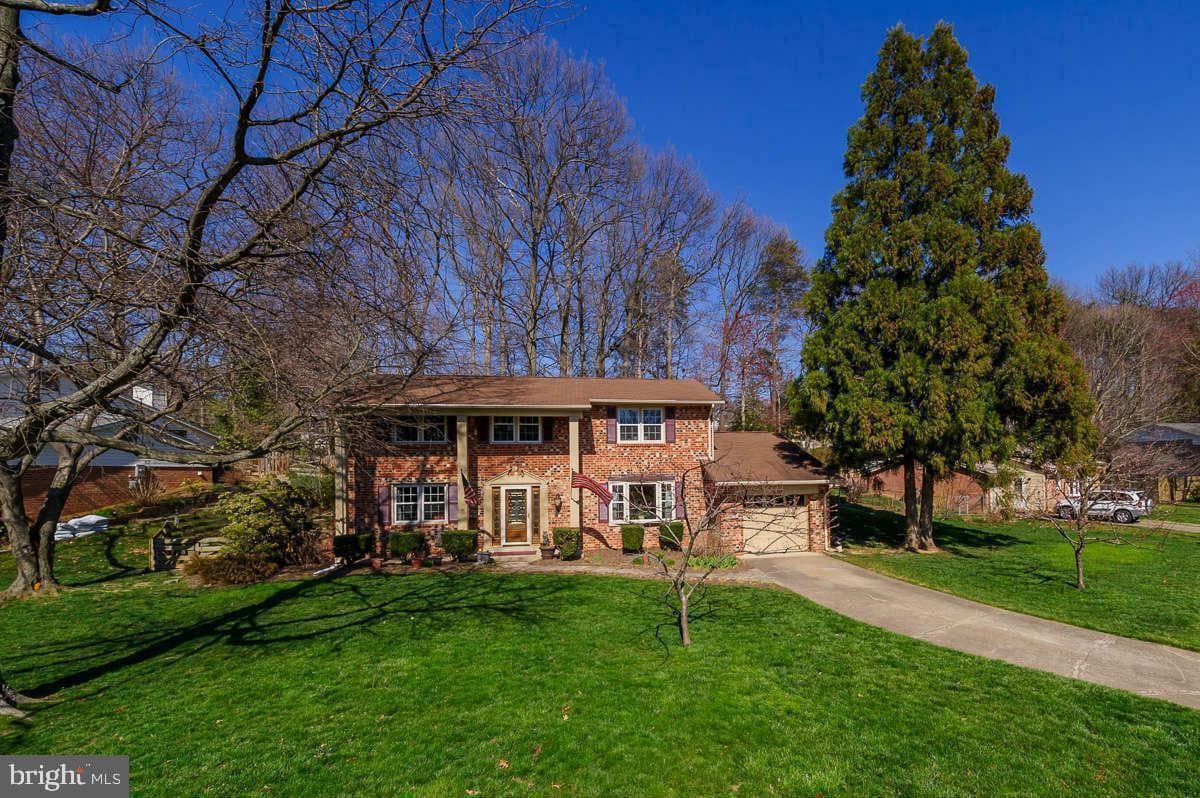 5255 Pumphrey - Photo 1