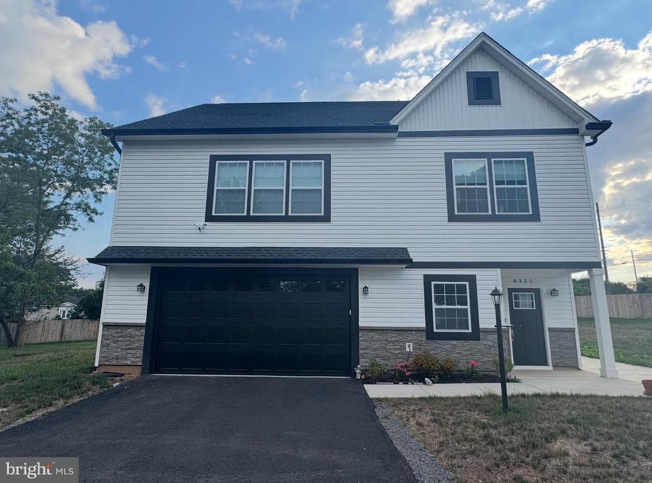8321 Maplewood - Photo 1