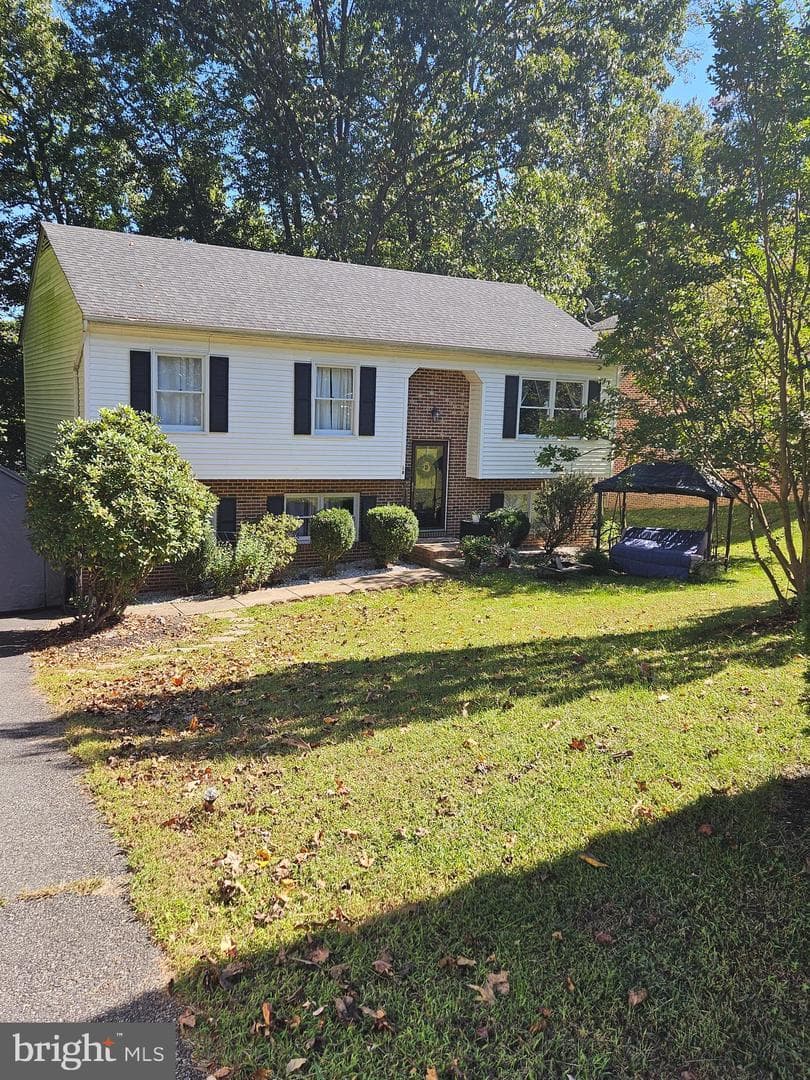 18 Cherry Laurel - Photo 1
