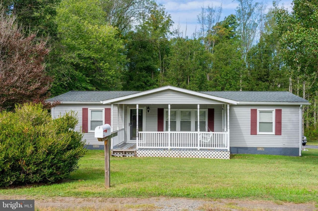 5924 Bradley - Photo 1