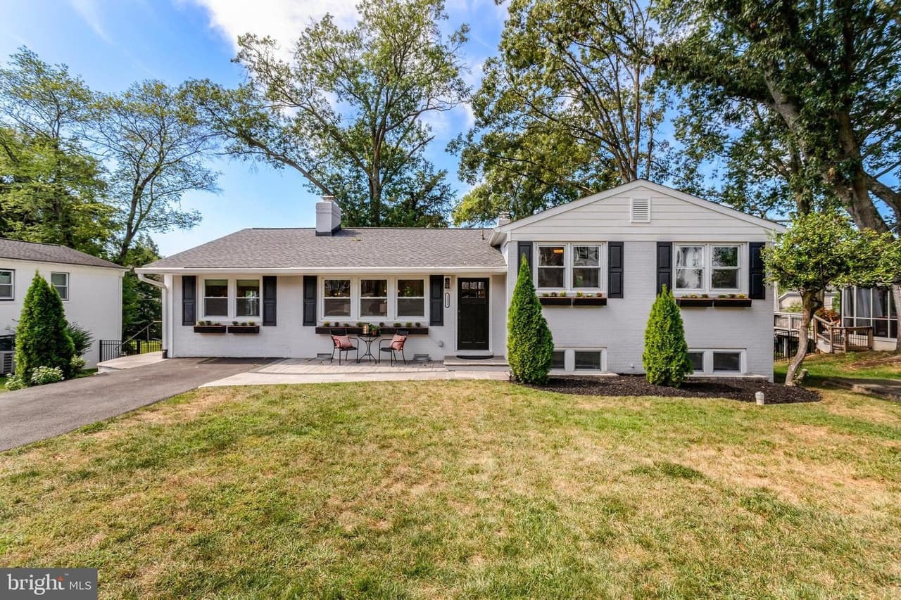1111 Westmoreland - Photo 1