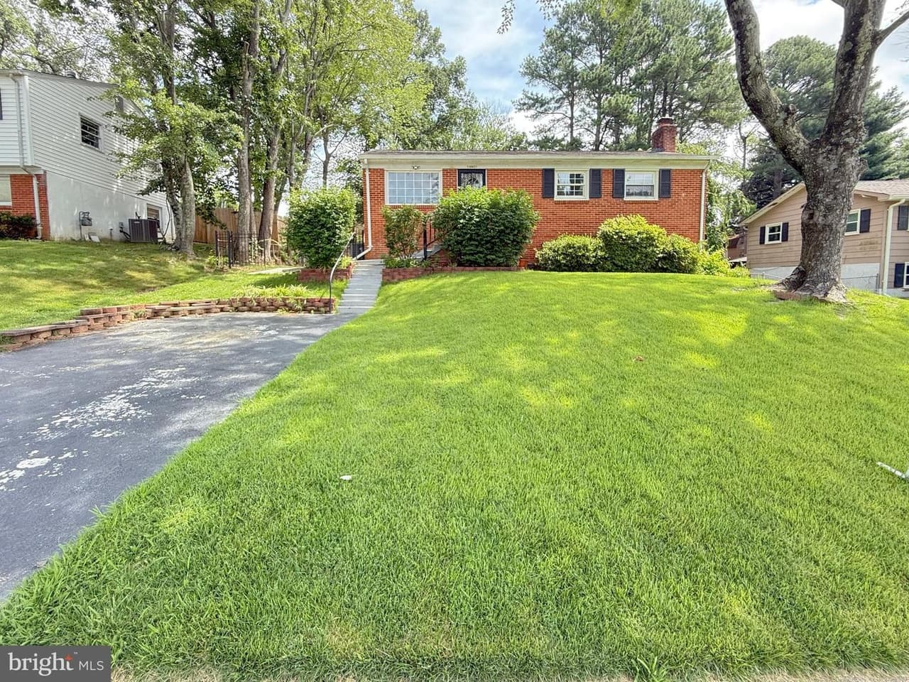 14601 Brook - Photo 1