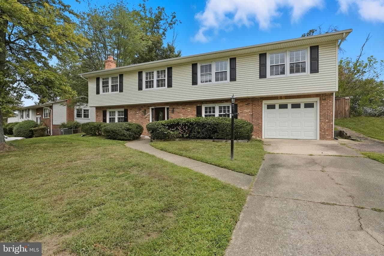 13111 Orleans - Photo 1