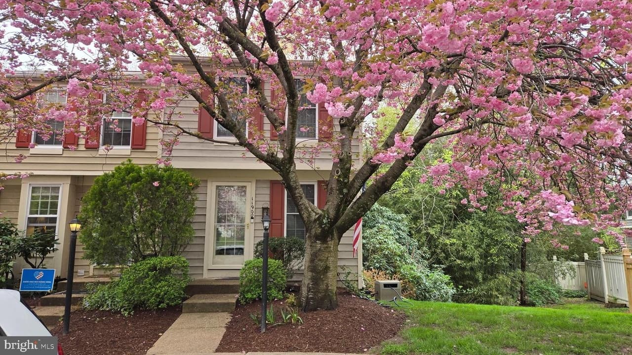 11900 Fieldthorn - Photo 1