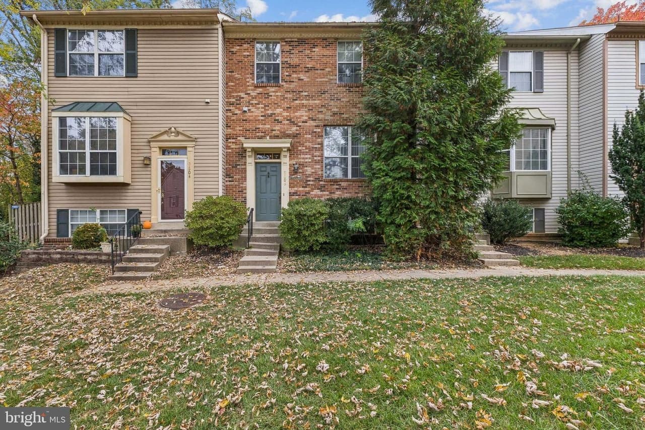 9606 Blake - Photo 1
