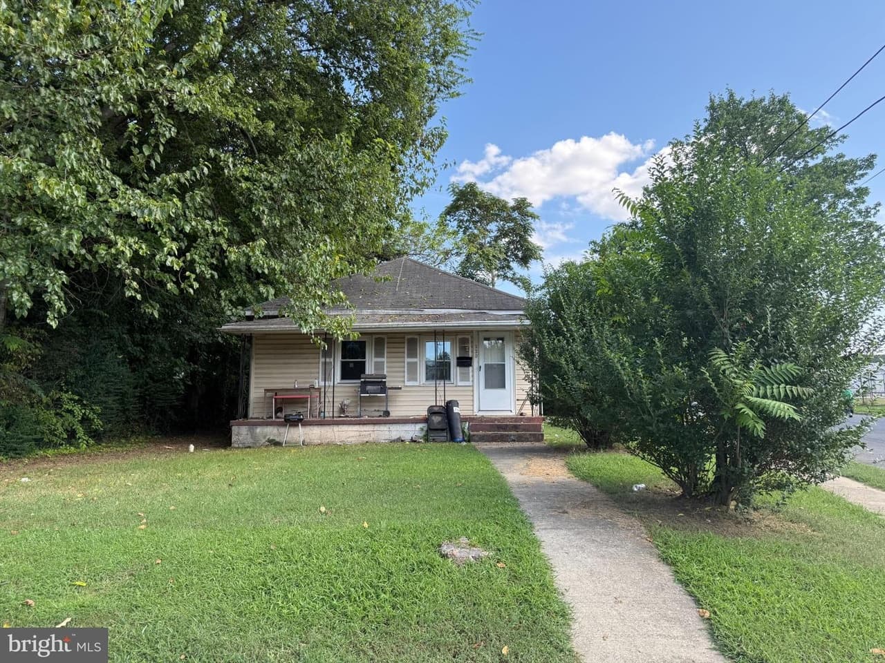 220 Howison - Photo 1
