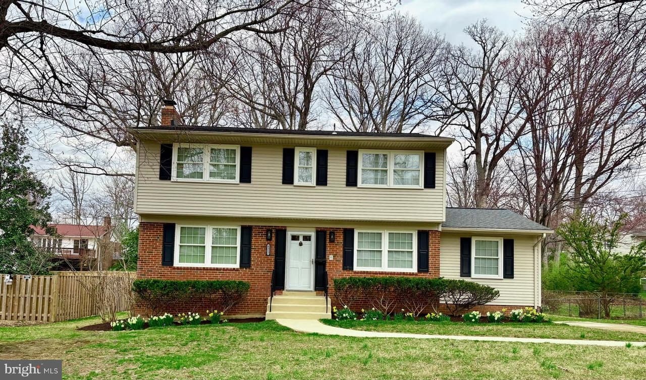 8312 Winder - Photo 1
