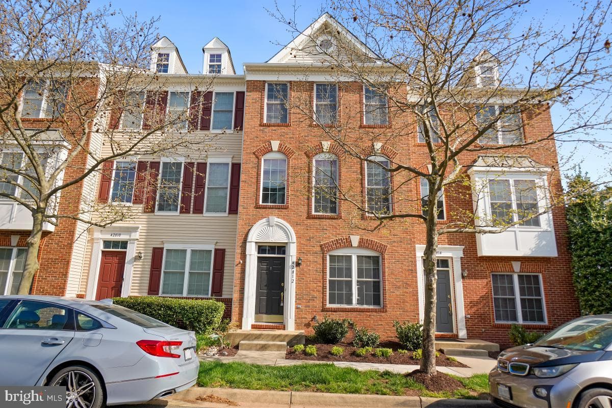 42812 Smallwood - Photo 1