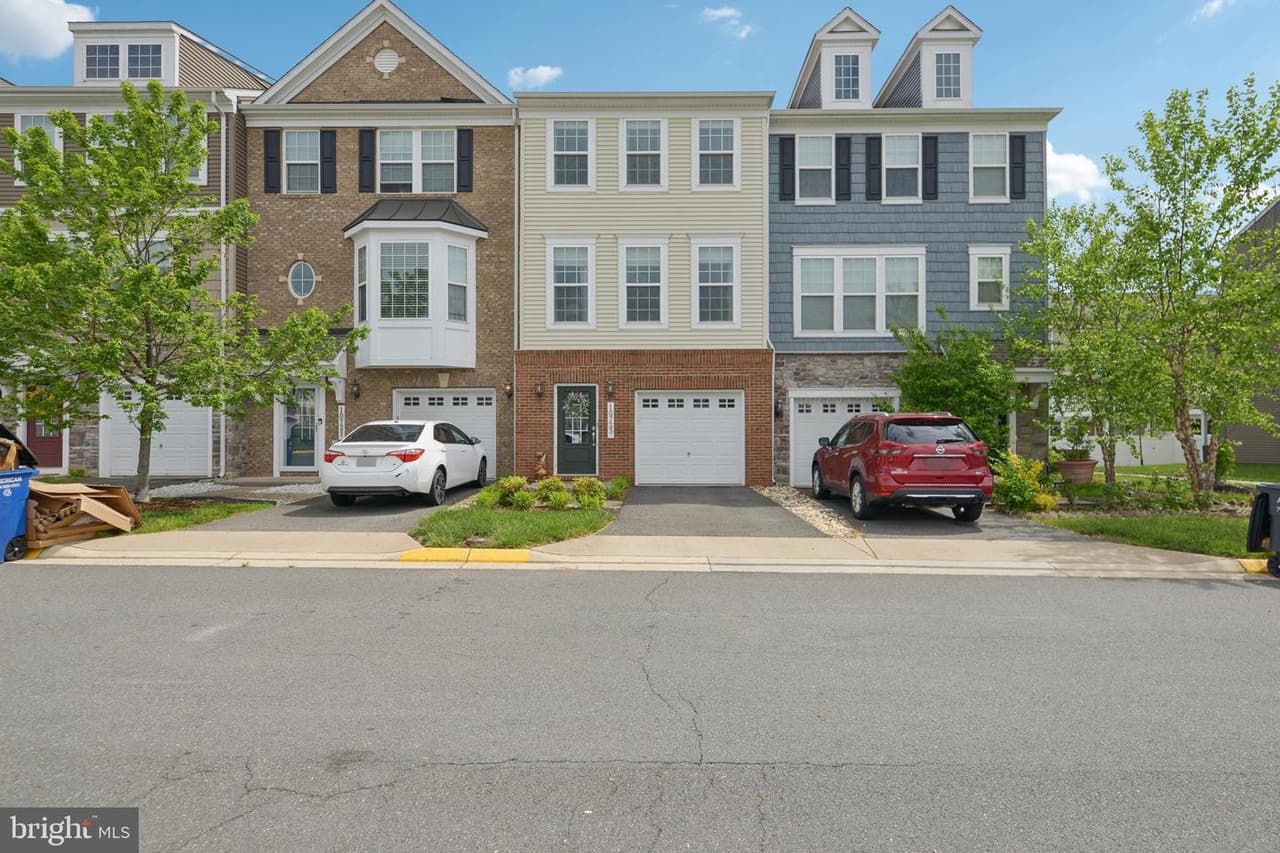 10723 Caledonia Meadow - Photo 1