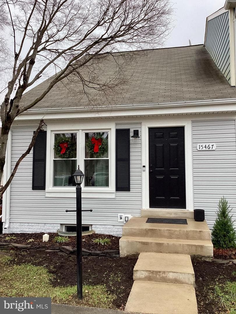 15467 Cliffview - Photo 1