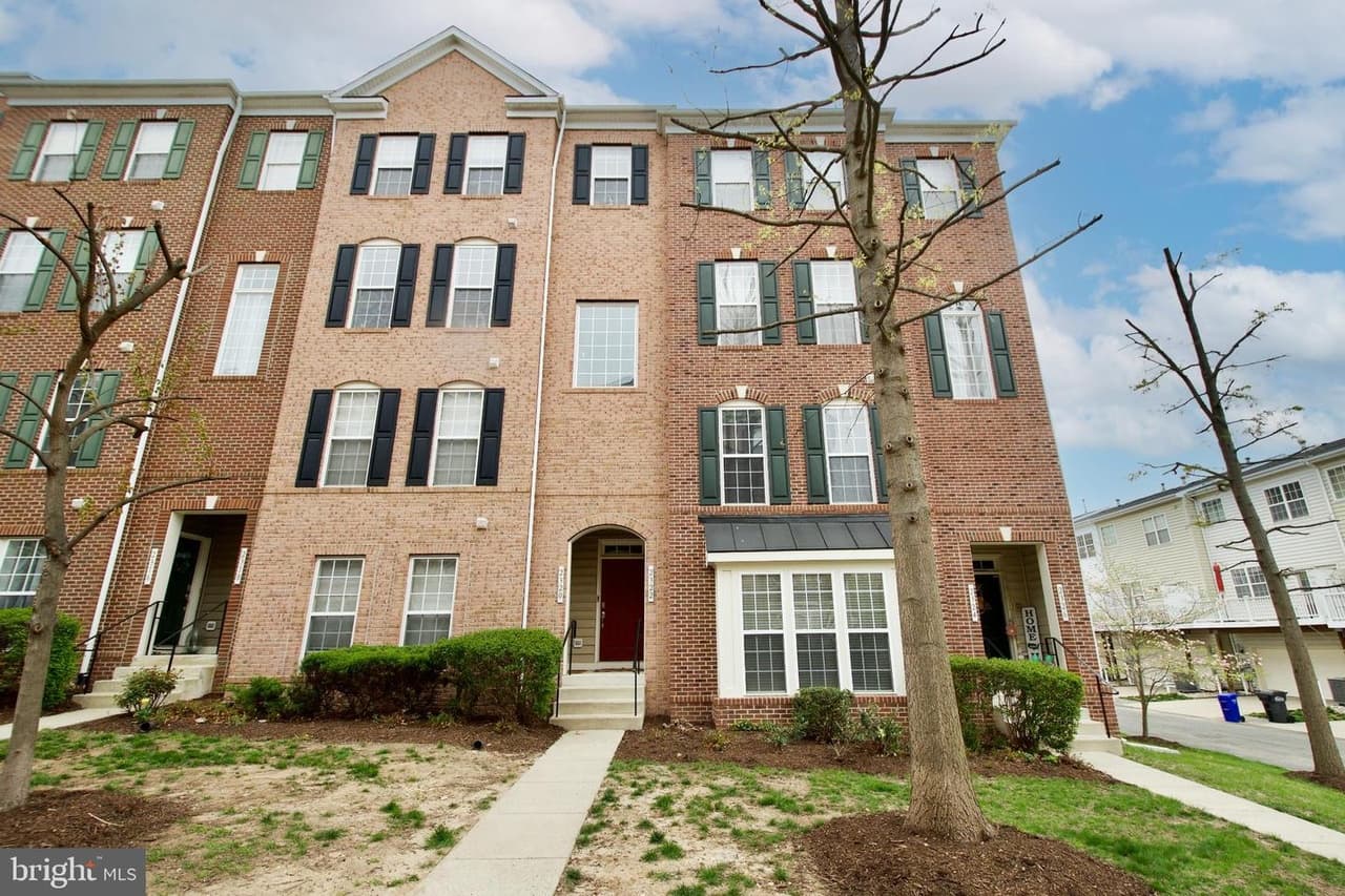 2322 Margraf - Photo 1