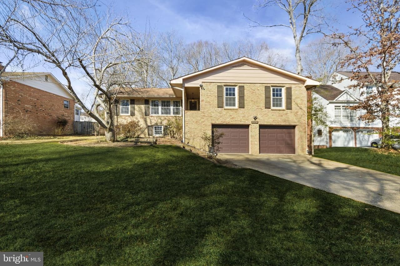 1320 Aquia - Photo 1