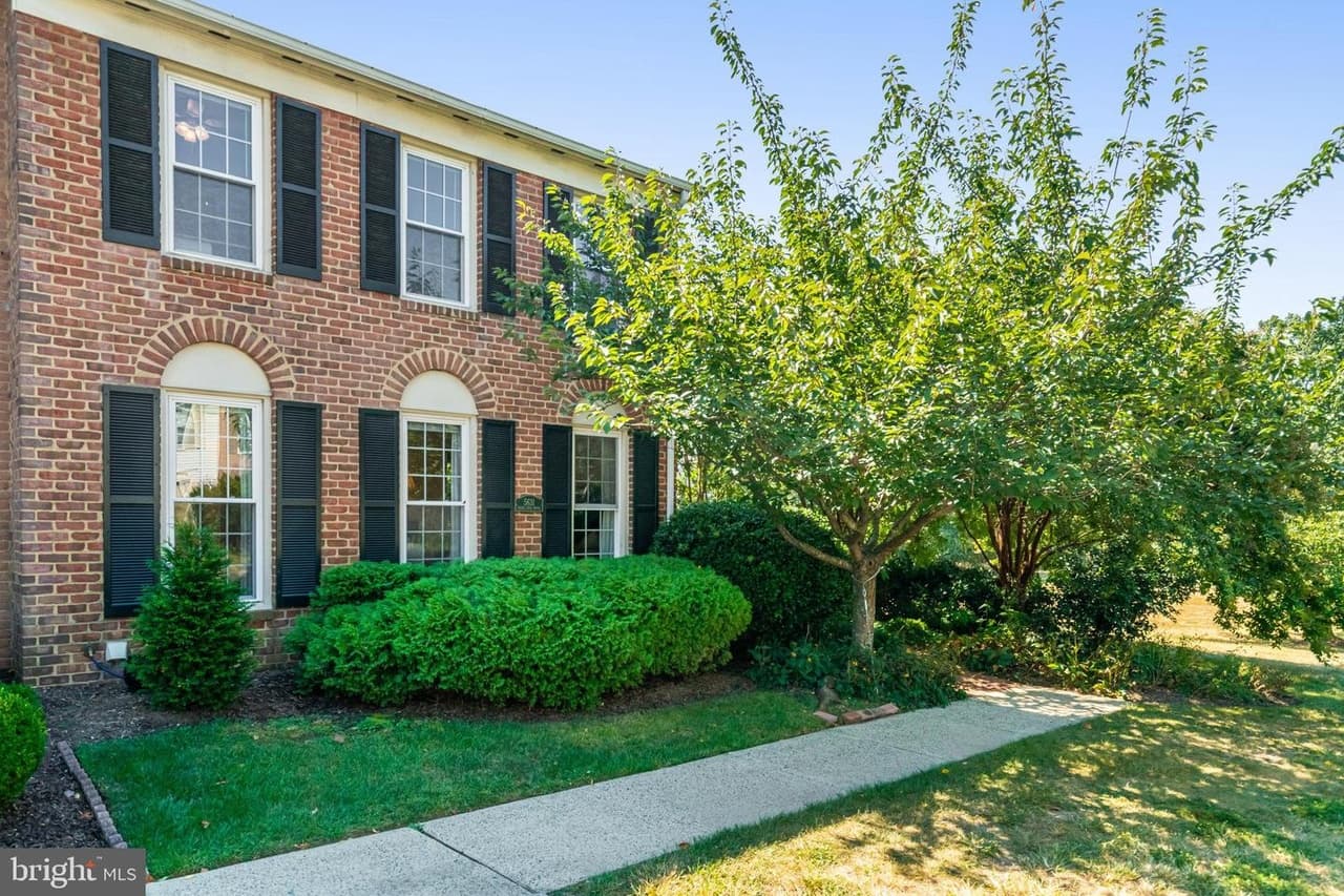 5631 Ridge View - Photo 1