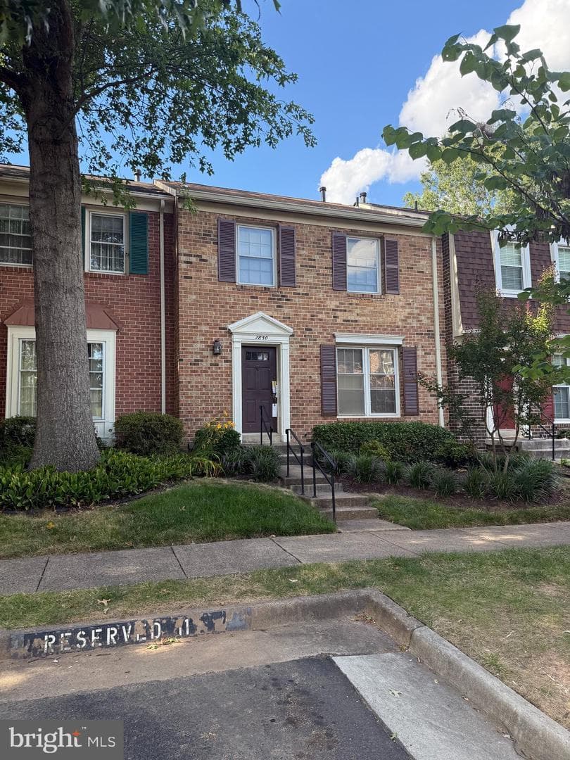 7850 Butterfield - Photo 1