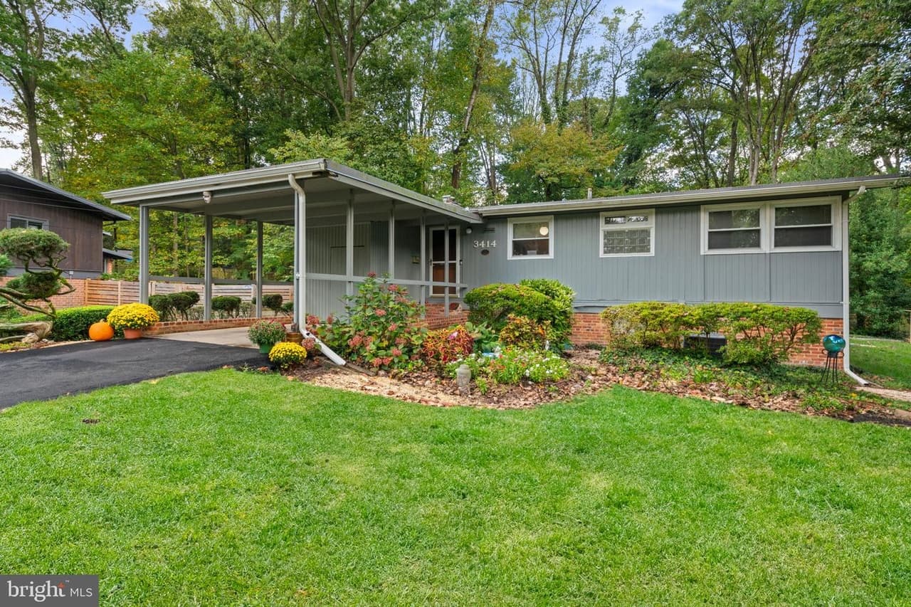 3414 Executive - Photo 1