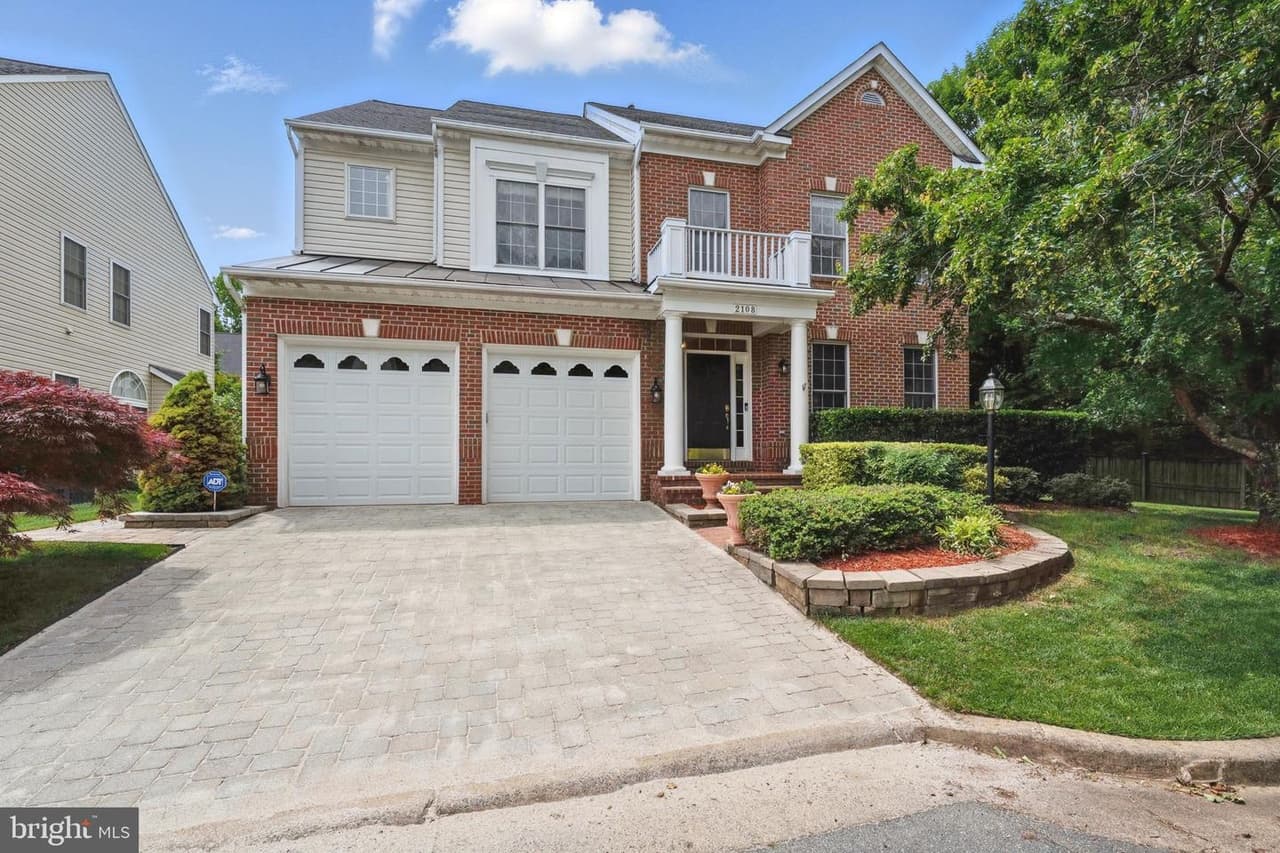 2108 Tysons Executive - Photo 1