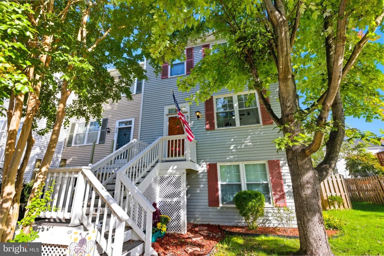 514 Covington - Photo 1