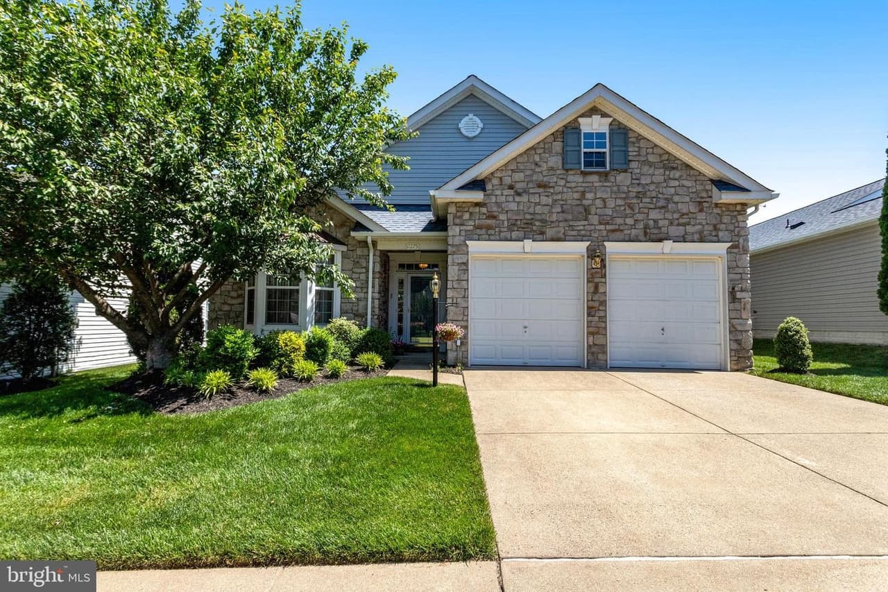 17275 Four Seasons - Photo 1