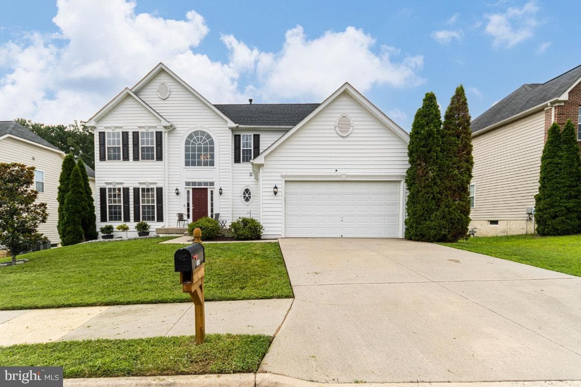 5624 Ivy Hill - Photo 1