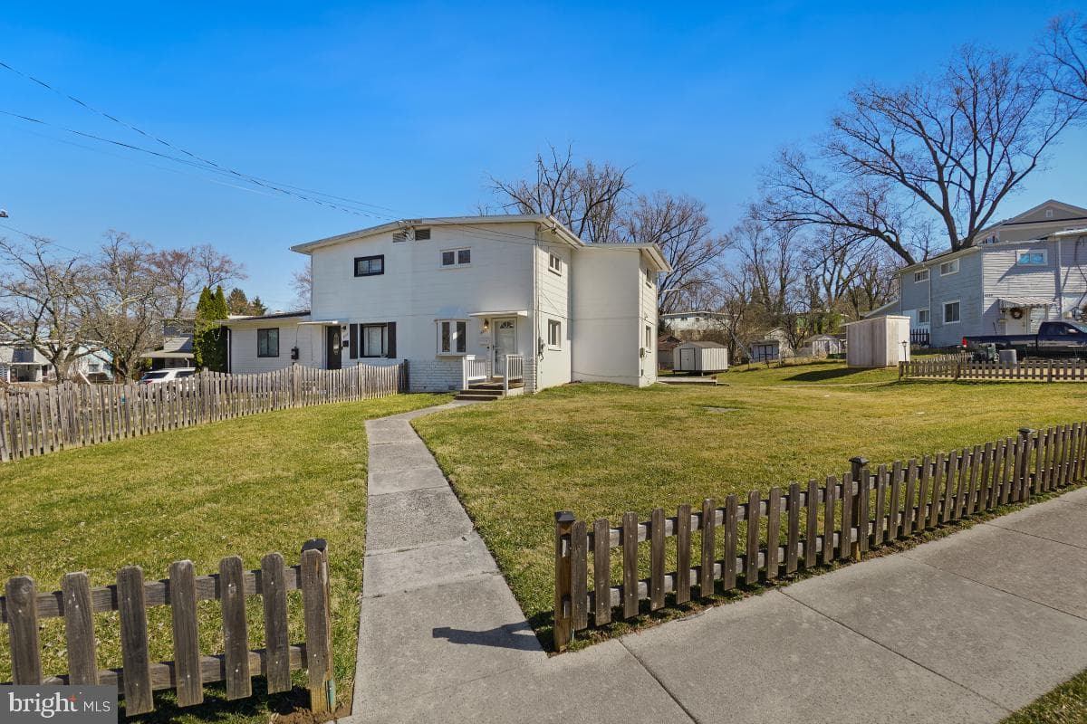 4213 Allison - Photo 1