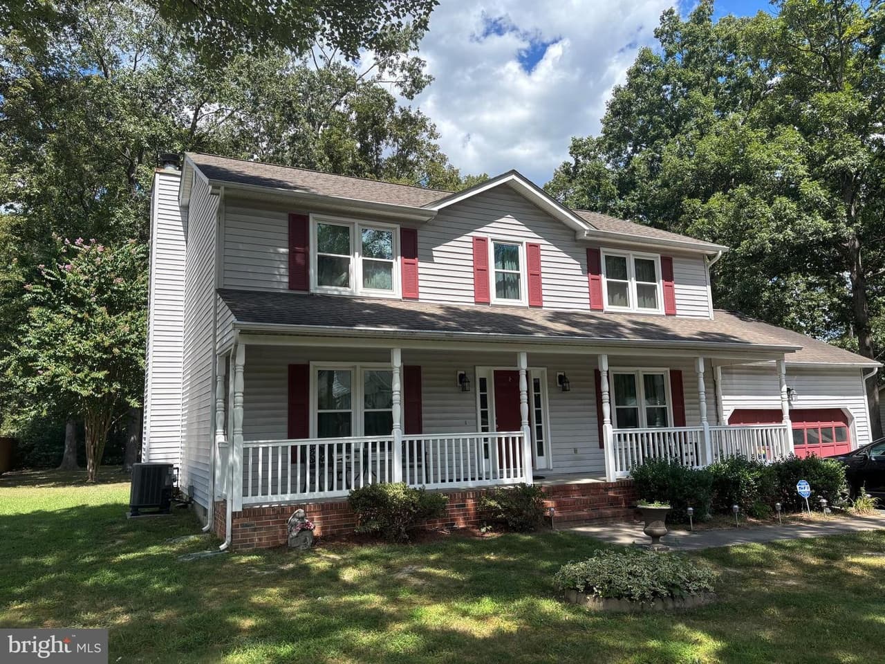 5221 Mcmanus - Photo 1