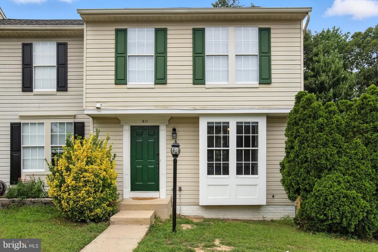 511 Sedgwick - Photo 1