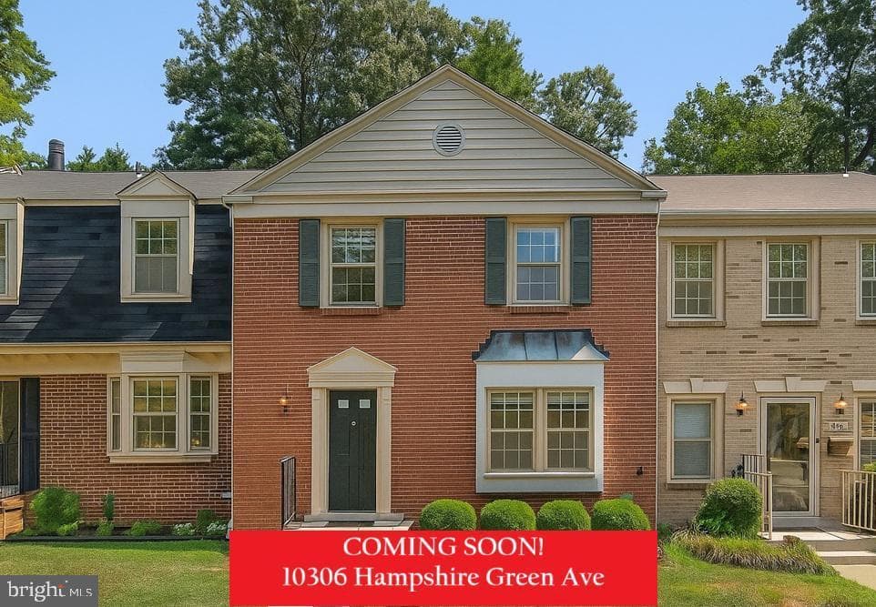 10306 Hampshire Green - Photo 1