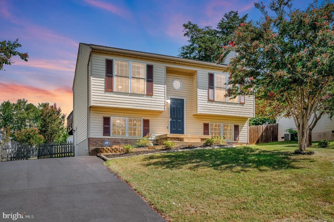 11514 Woodland View - Photo 1