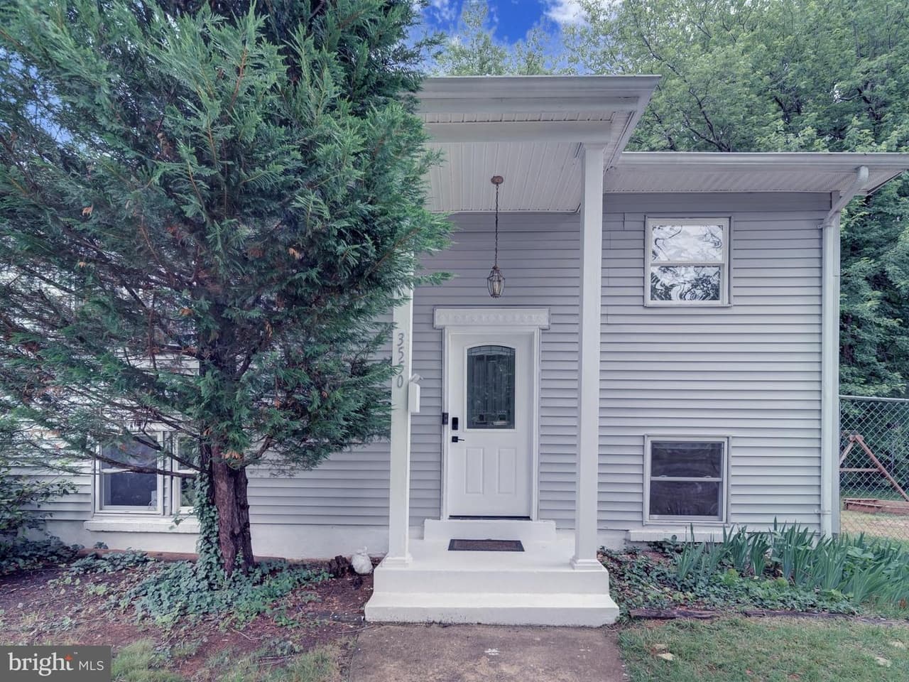 3550 Forestdale Ave - Photo 1