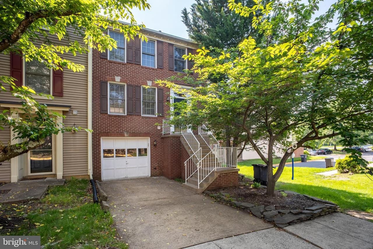 6308 John Charles - Photo 1