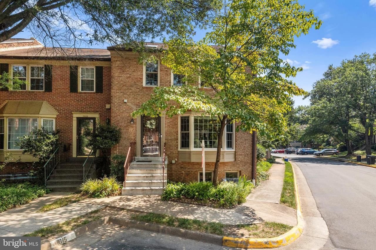 2867 Sutton Oaks - Photo 1