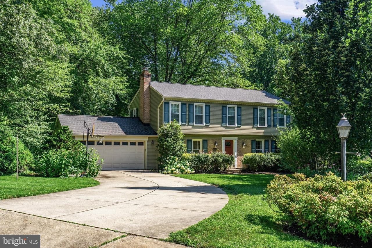 8614 Braeburn - Photo 1