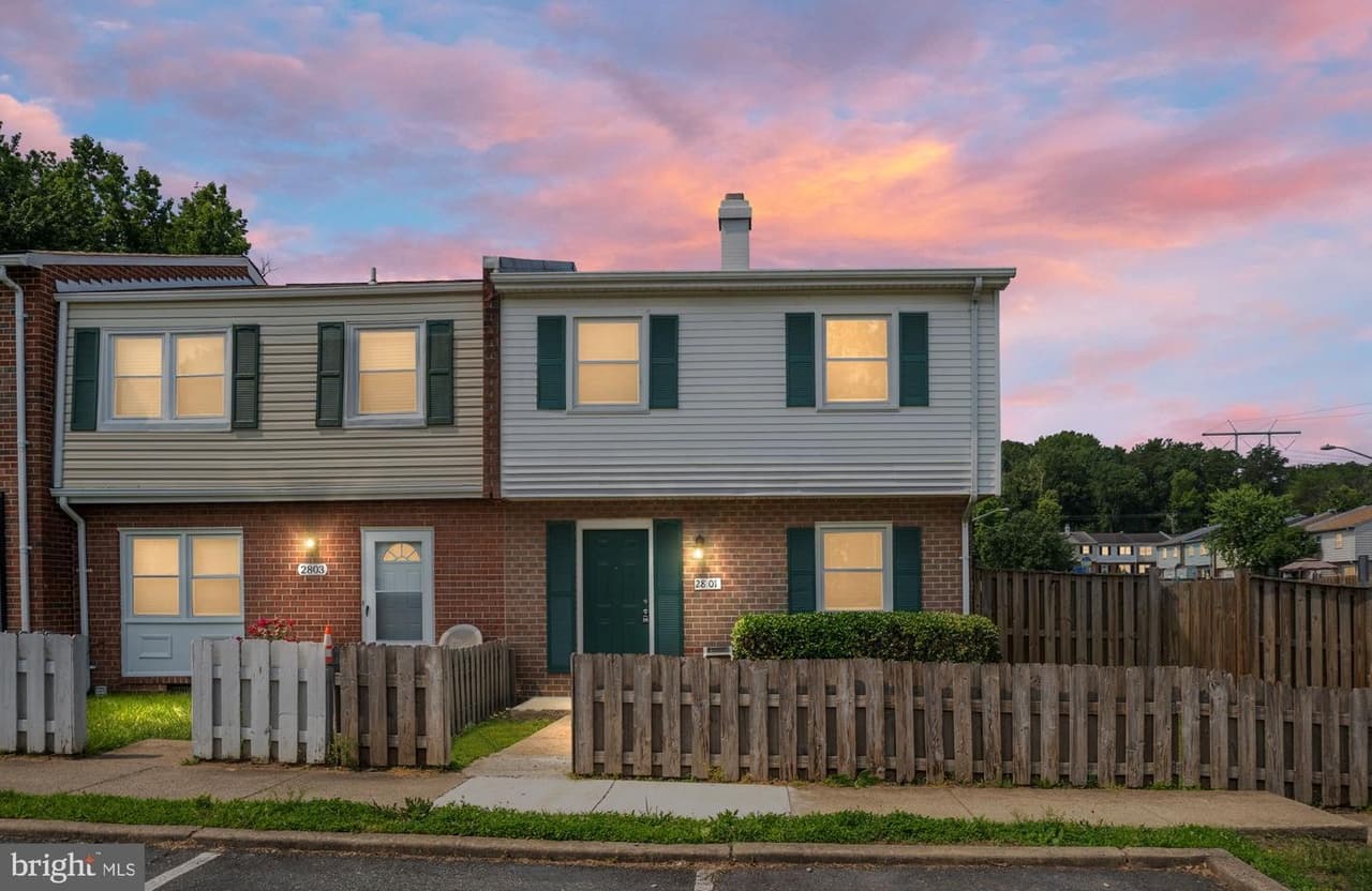 2801 Banks - Photo 1