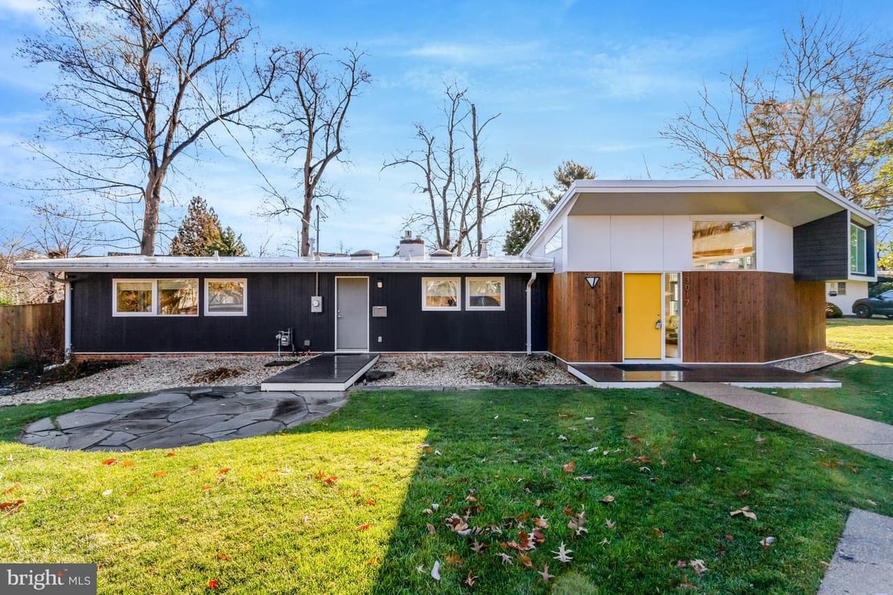 3017 Pine Spring - Photo 1