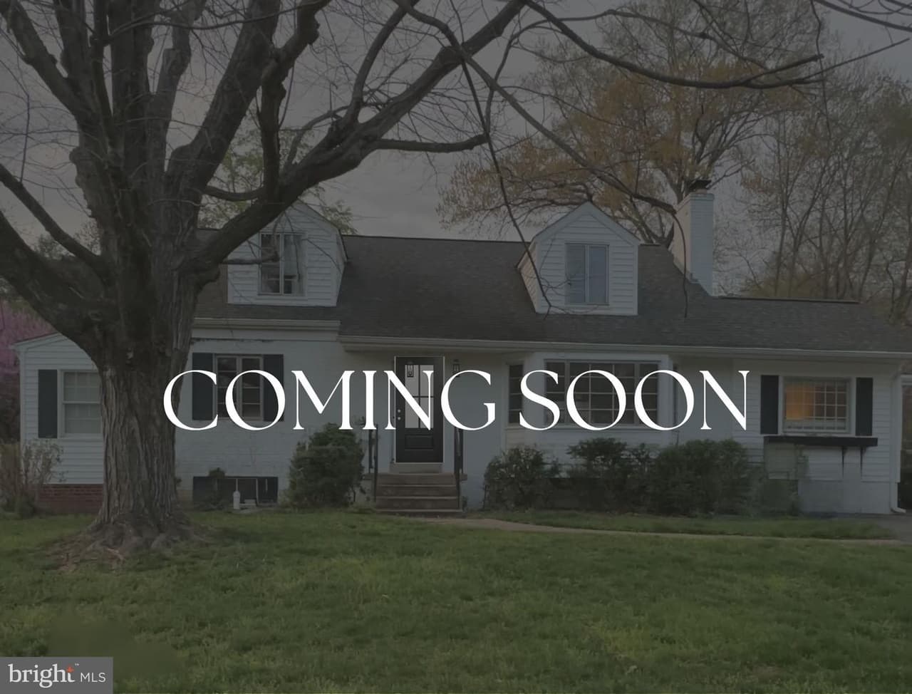 2502 Londonderry - Photo 1