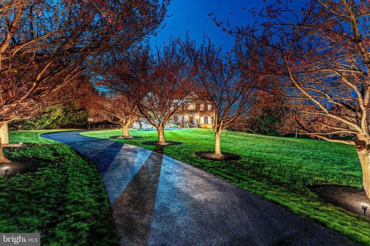 36685 Whispering Oaks - Photo 1