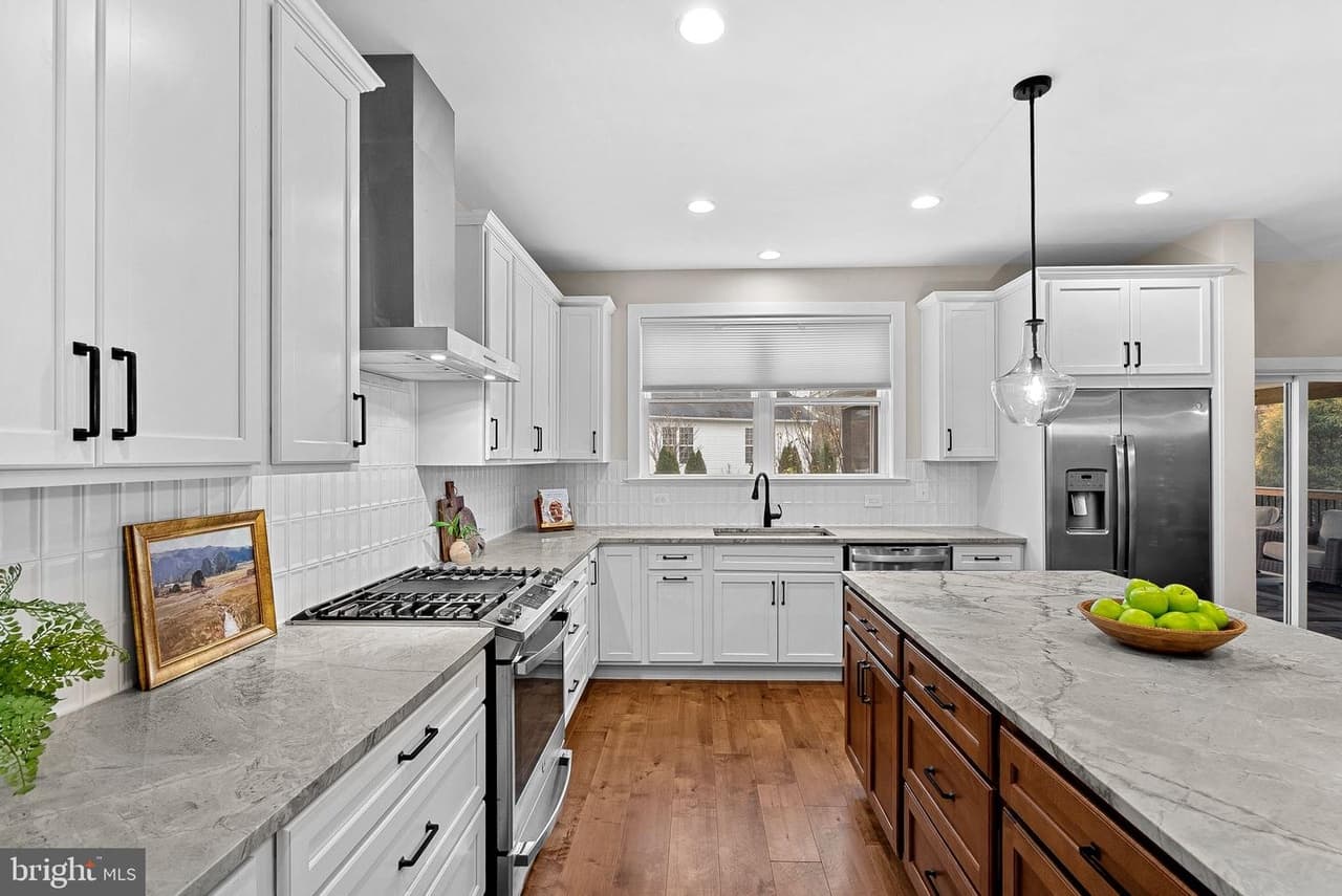 35611 Hamlet - Photo 1
