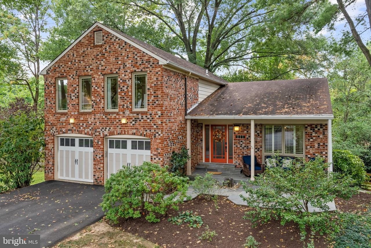 3116 Madison Hill - Photo 1