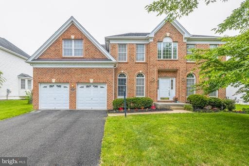 22829 QUEENSBRIDGE DRIVE - Photo 1